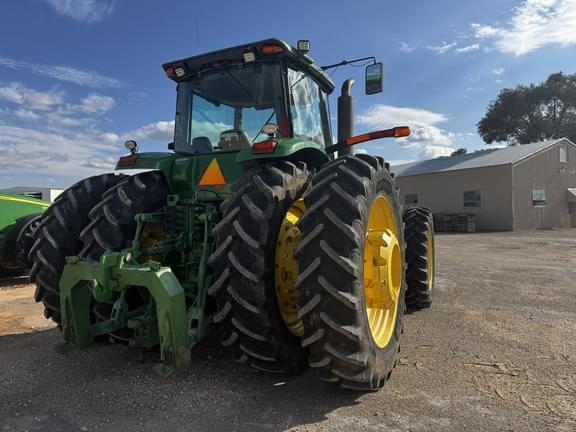 Image of John Deere 8530 equipment image 4