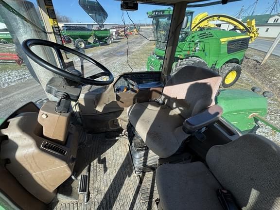 Image of John Deere 9120 equipment image 4