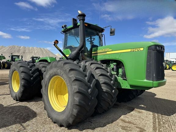 2007 John Deere 9520 Equipment Image0