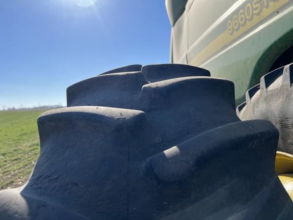 Image of John Deere 9660 STS equipment image 1
