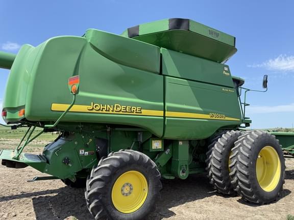 Image of John Deere 9760 STS equipment image 1
