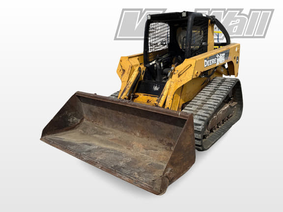 Image of John Deere CT332 Primary image