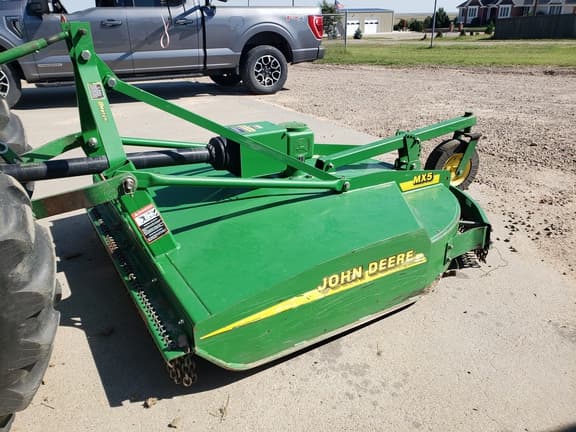 Image of John Deere MX5 equipment image 3