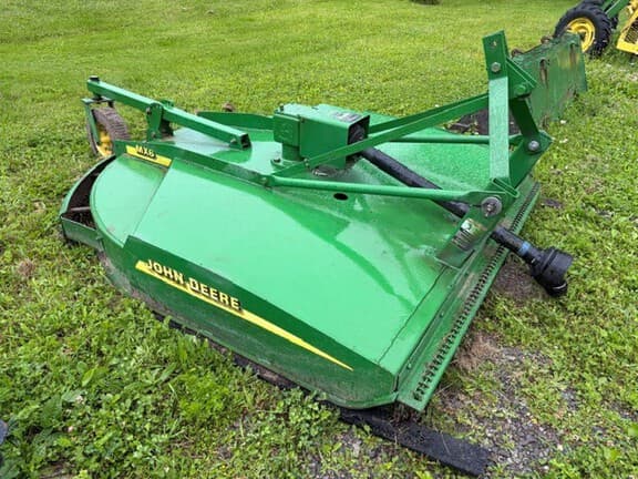 Image of John Deere MX6 equipment image 1