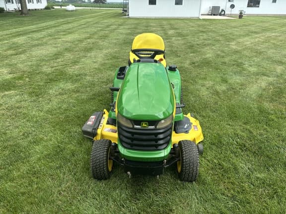 Image of John Deere X320 equipment image 4
