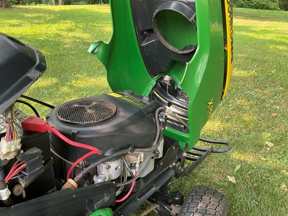 Image of John Deere X500 Primary image