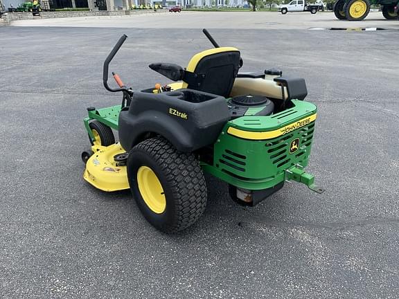 Image of John Deere Z425 equipment image 2