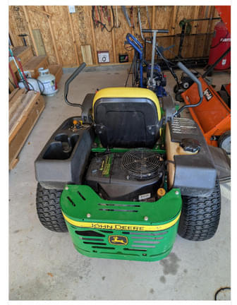 Image of John Deere Z445 equipment image 1