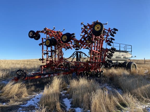 Image of Bourgault 5710 equipment image 2