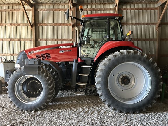 2008 Case IH Magnum 215 Equipment Image0