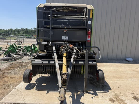 Image of CLAAS Rollant 260 equipment image 3