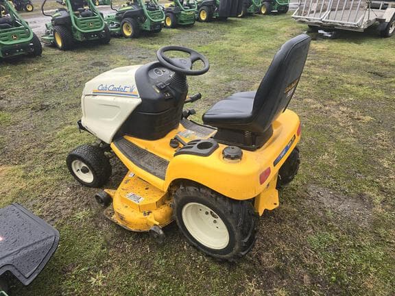Image of Cub Cadet GT3100 equipment image 2