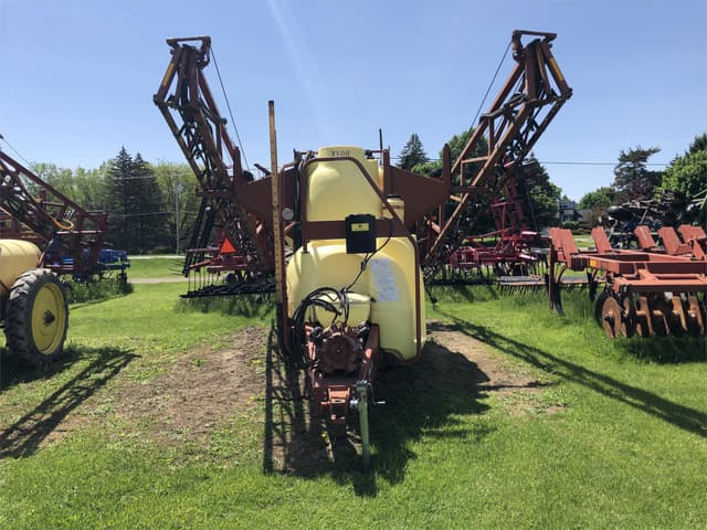 Image of Hardi NP1100 equipment image 4