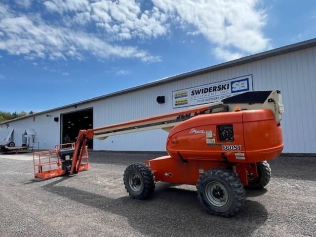 Image of JLG 660SJ equipment image 2