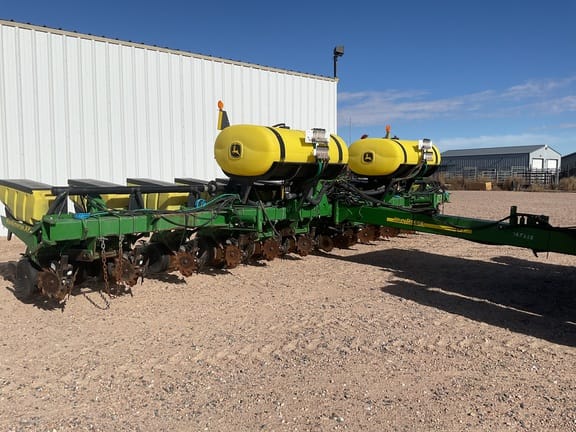 2008 John Deere 1760 Equipment Image0