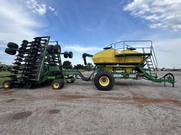 Image of John Deere 1890 equipment image 4