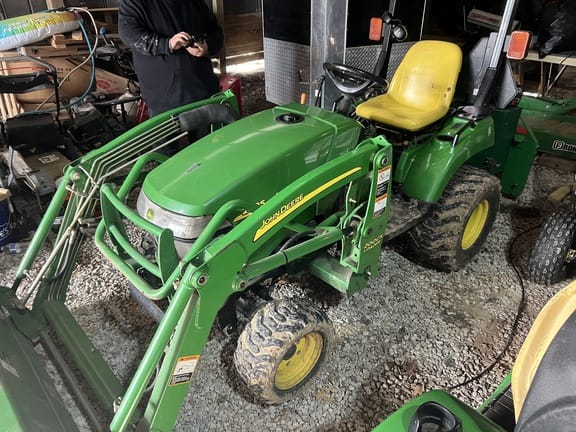 2008 John Deere 2305 Equipment Image0