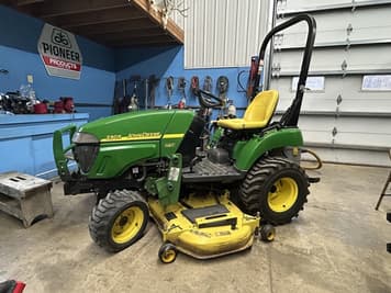 Main image John Deere 2305