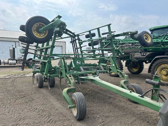 2008 John Deere 2410 Equipment Image0