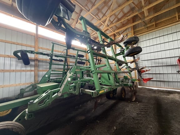 2008 John Deere 2410 Equipment Image0