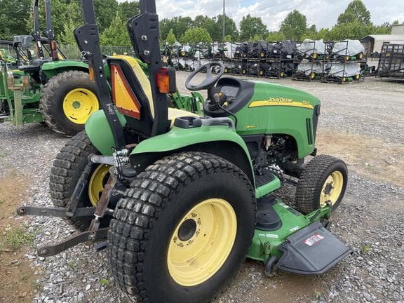 Image of John Deere 3320 Image 0