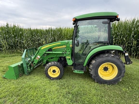Image of John Deere 3720 Primary image