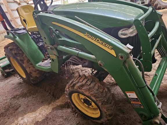 Main image John Deere 3720