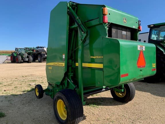 Image of John Deere 468 Silage Special equipment image 4
