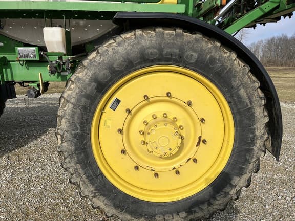 Image of John Deere 4930 equipment image 2