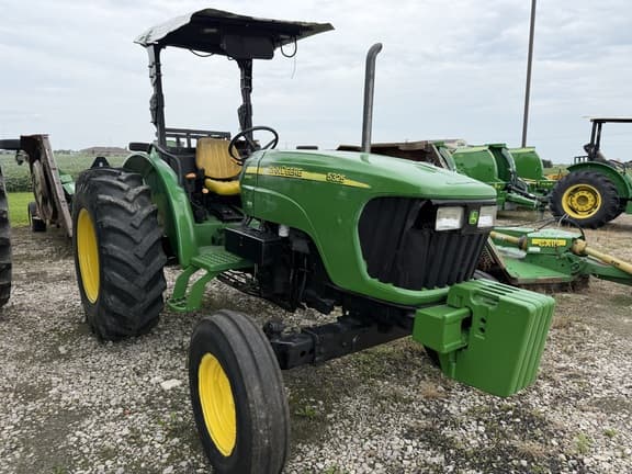 Image of John Deere 5325 Primary image