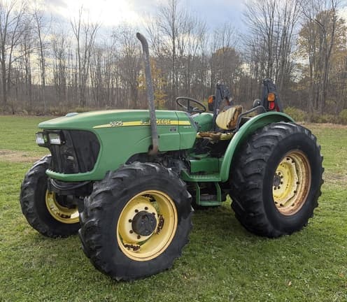 Image of John Deere 5325 Primary image