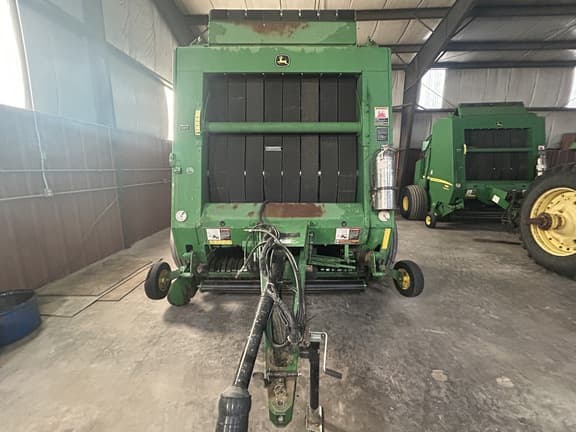 Image of John Deere 568 equipment image 1