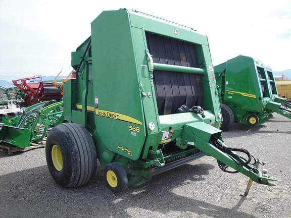 Image of John Deere 568 equipment image 3