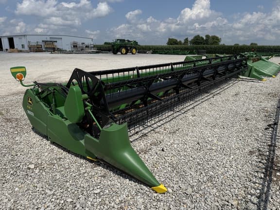 Image of John Deere 635F Primary image