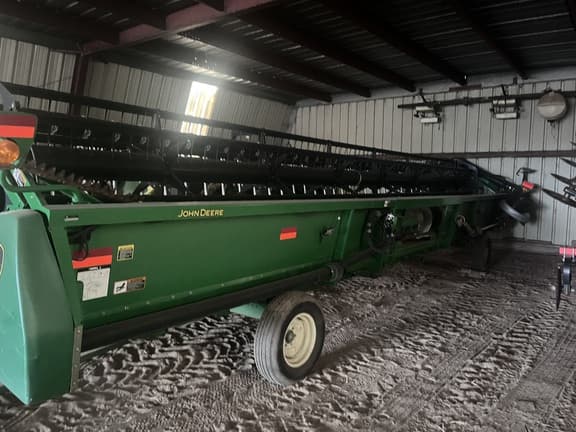 Image of John Deere 635F equipment image 2