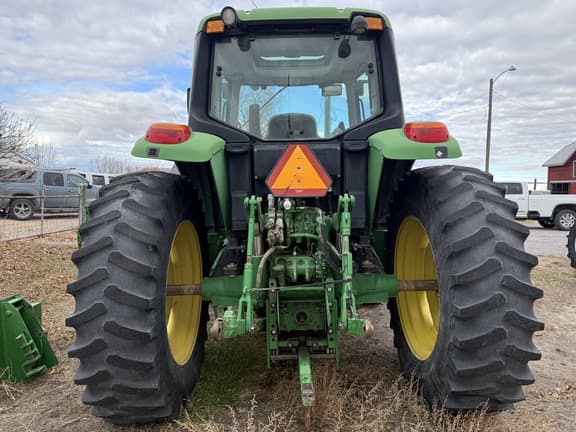 Image of John Deere 7130 equipment image 3