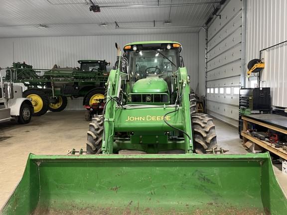Image of John Deere 7130 equipment image 4