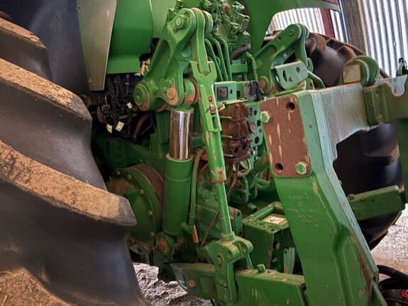 Image of John Deere 7630 equipment image 2