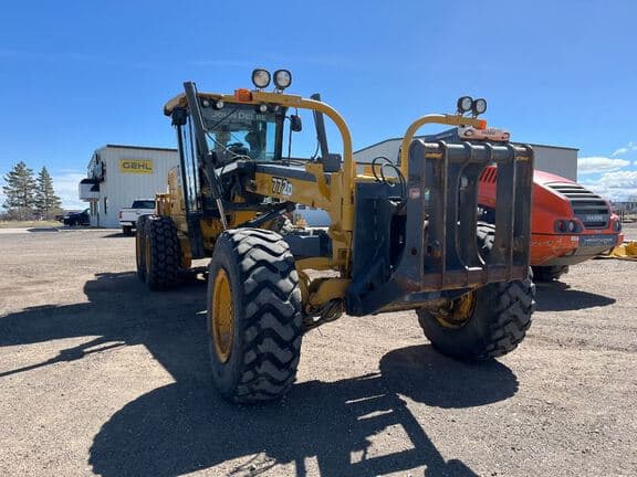 Image of John Deere 772D equipment image 2