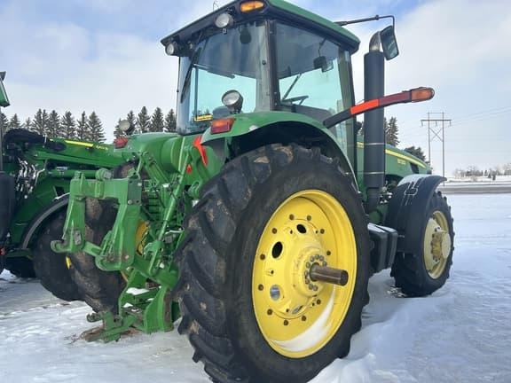 Image of John Deere 8130 equipment image 2