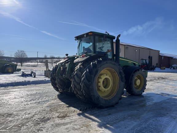 Image of John Deere 8330 equipment image 3