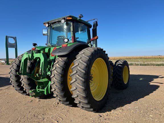 Image of John Deere 8530 equipment image 3