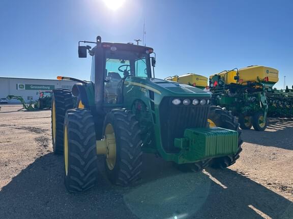 Image of John Deere 8530 equipment image 2