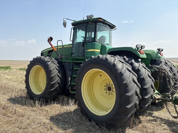 Image of John Deere 9430 equipment image 2