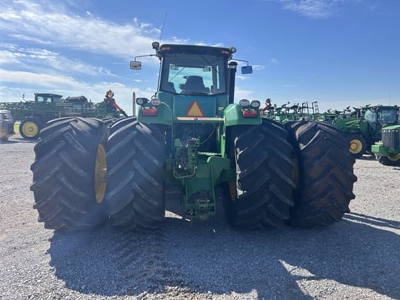Image of John Deere 9530 equipment image 3
