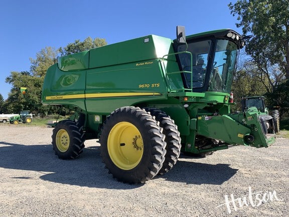 2008 John Deere 9670 STS Equipment Image0