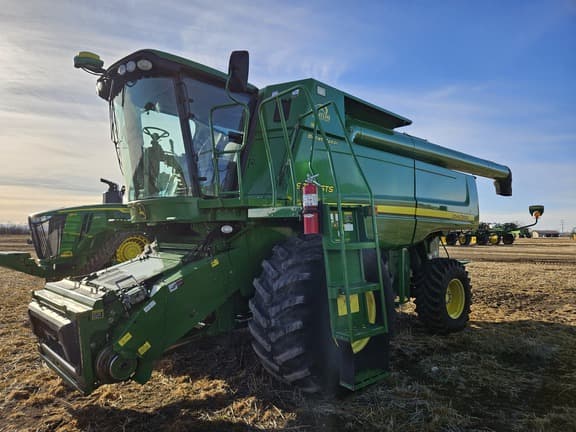 Image of John Deere 9770 STS Primary image