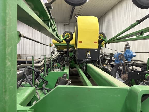 Image of John Deere DB60 equipment image 4