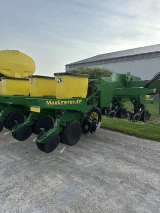 Image of John Deere DB66 equipment image 1