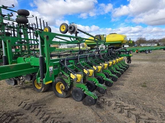 2008 John Deere DB44 Equipment Image0